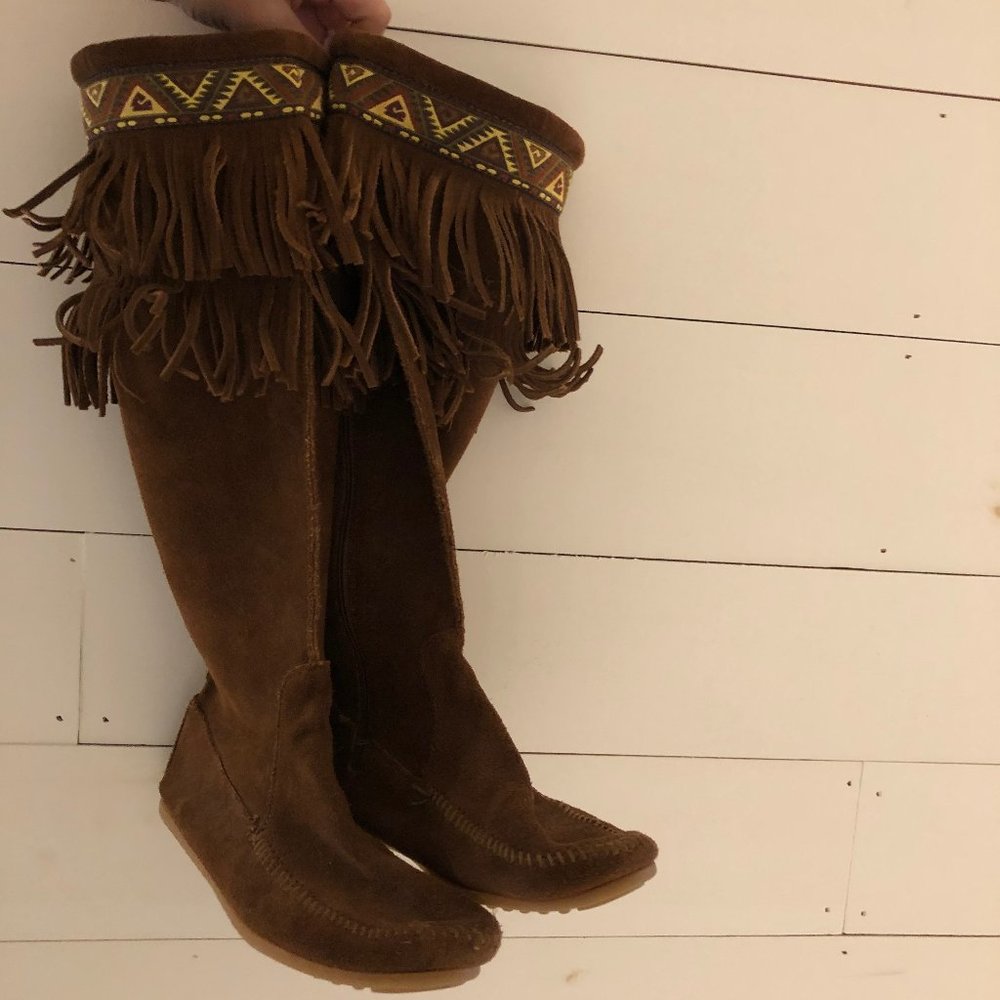 Minnetonka Fringe Boot - 7